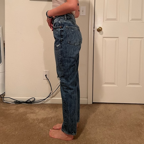 Brand: Zara
Size: 4 or 27
Color: Dark blue - Picture 2 of 6